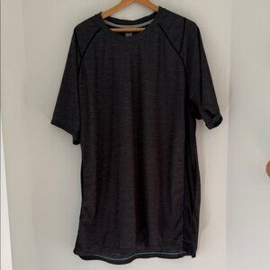 Saxx Men's Charcoal Short Sleeve Drop Temp Technology Hot Shot Tech Tee